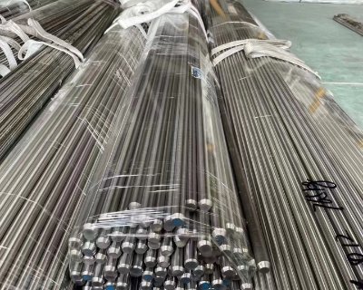 Stainless steel round bar